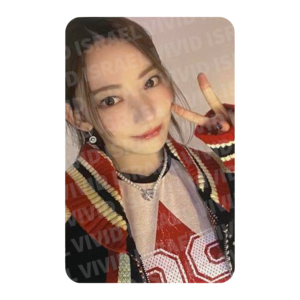 LE SSERAFIM SAKURA - FEARNADA T-Shirt Photocard