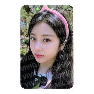 LE SSERAFIM YUNJIN - UNFORGIVEN Comeback Showcase M2U Photocard