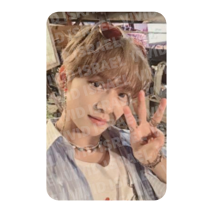 STRAY KIDS LEE KNOW – NOEASY Photocard