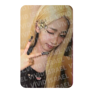 LE SSERAFIM KAZUHA - CRAZY Weverse version Photocard