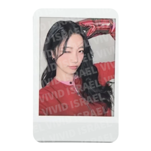 LE SSERAFIM KAZUHA - HOT Tin Case Photocard