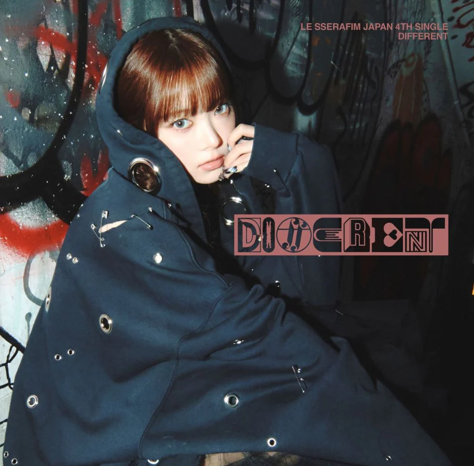 LE SSERAFIM - Japan 4th Single Album [DIFFERENT] SOLO JACKET EUNCHAE Ver