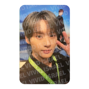 STRAY KIDS LEE KNOW – DICON Photocard