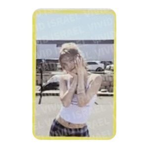 TWICE MOMO – This is For PRE-ORDER Photocard