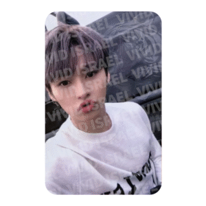 STRAY KIDS LEE KNOW – Clé 2 : Yellow Wood Photocard