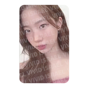 LE SSERAFIM KAZUHA – SEASON'S GREETINGS 2024 Photocard