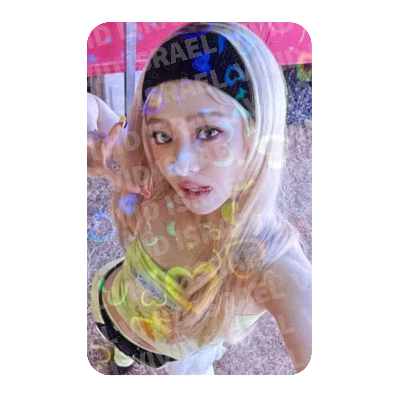 LE SSERAFIM YUNJIN – DIFFERENT Weverse Pre-order Benefit Photocard