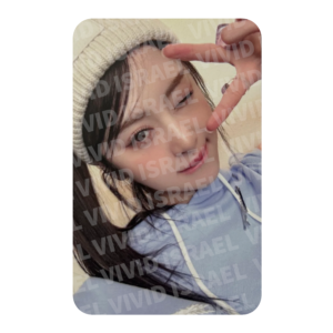 LE SSERAFIM YUNJIN – UNFORGIVEN Weverse ver. Photocard