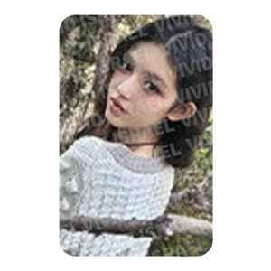 NEWJEANS DANIELLE – 2024 Season's Greetings Photocard