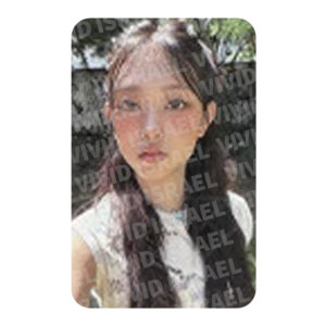 NEWJEANS HAERIN – 2024 Season's Greetings Photocard